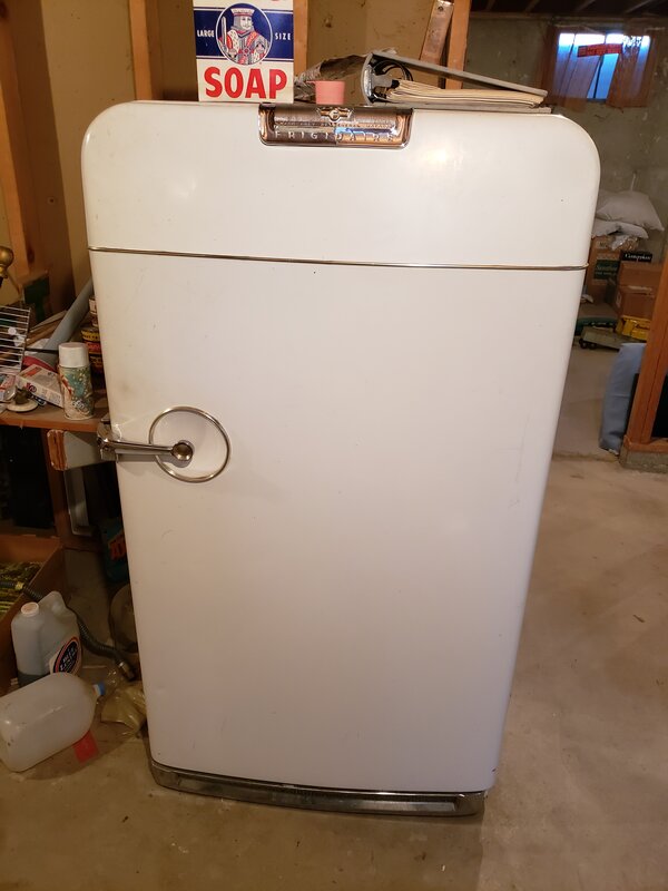 1950 GM Frigidaire Refrigerators for sale Show Ad Antique Appliances